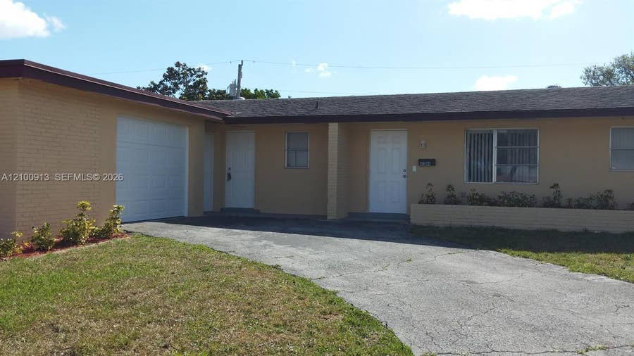 Property photo for 4304 N Shore Drive, West Palm Beach, FL