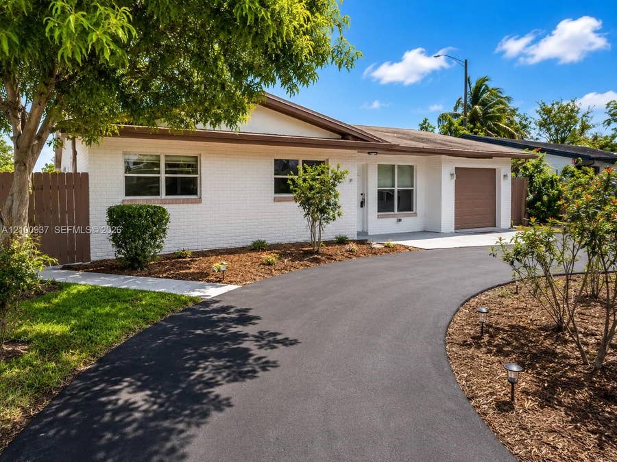 Property photo for 3160 NW 63rd Street, Fort Lauderdale, FL