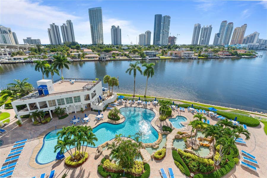 Property photo for 19101 NE 36th Court, #808, Aventura, FL