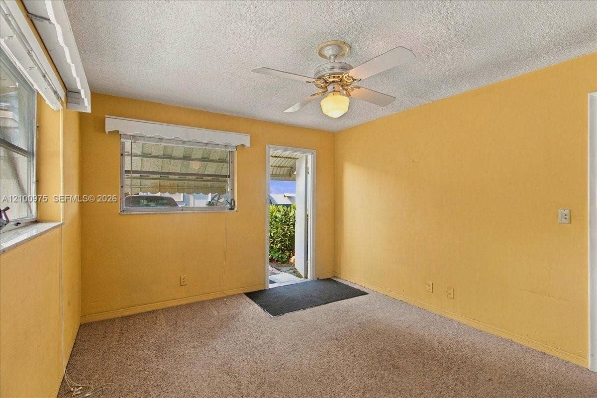 500 S Luna Court, #3, Hollywood, FL 33021 Photo 43