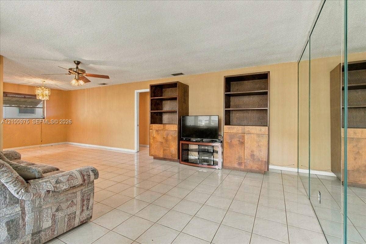 500 S Luna Court, #3, Hollywood, FL 33021 Photo 23