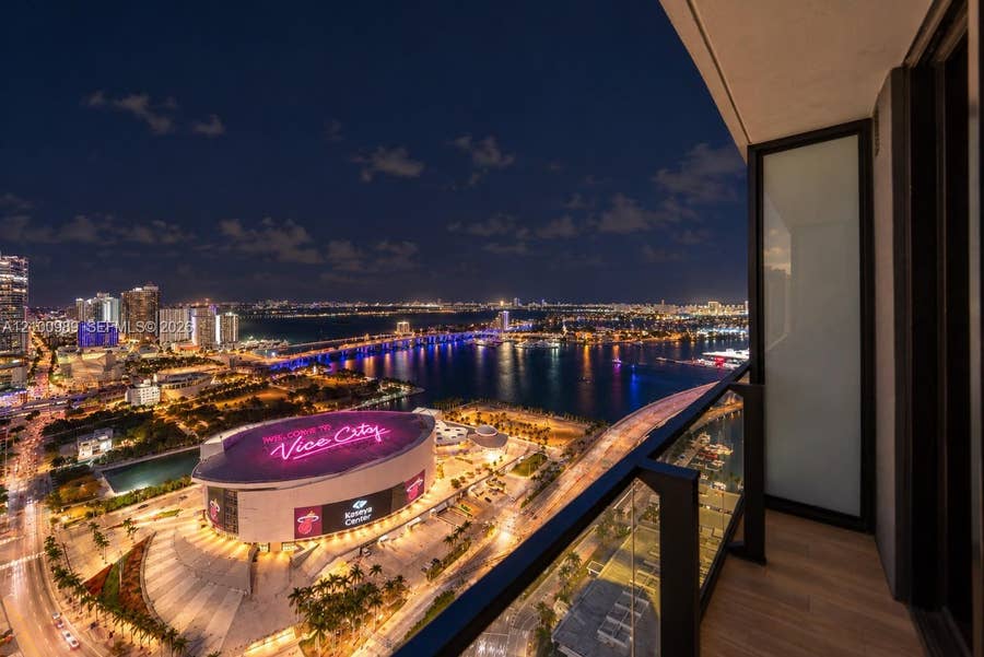 Property photo for 398 NE 5th Street, #3505, Miami, FL