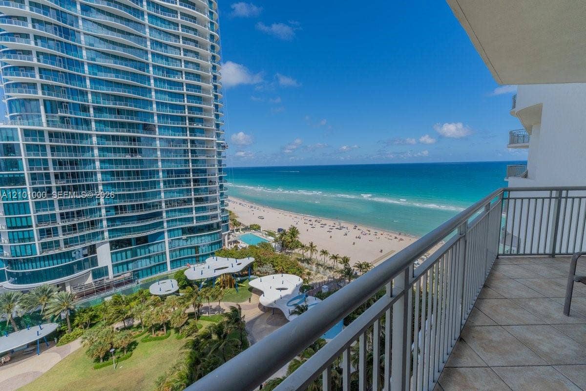 17375 Collins Avenue, #1506, Sunny Isles Beach, Sunny Isles Beach, FL 33160 Photo 2