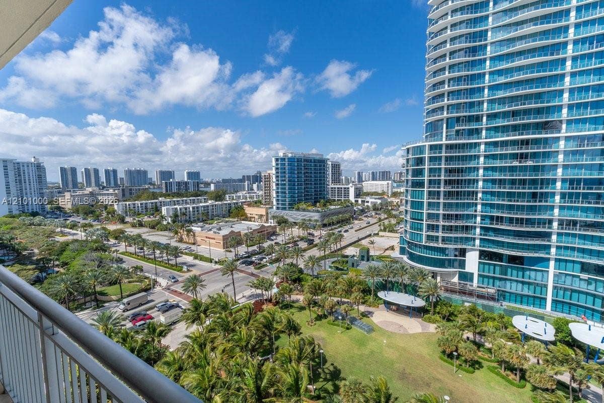 17375 Collins Avenue, #1506, Sunny Isles Beach, Sunny Isles Beach, FL 33160 Photo 9