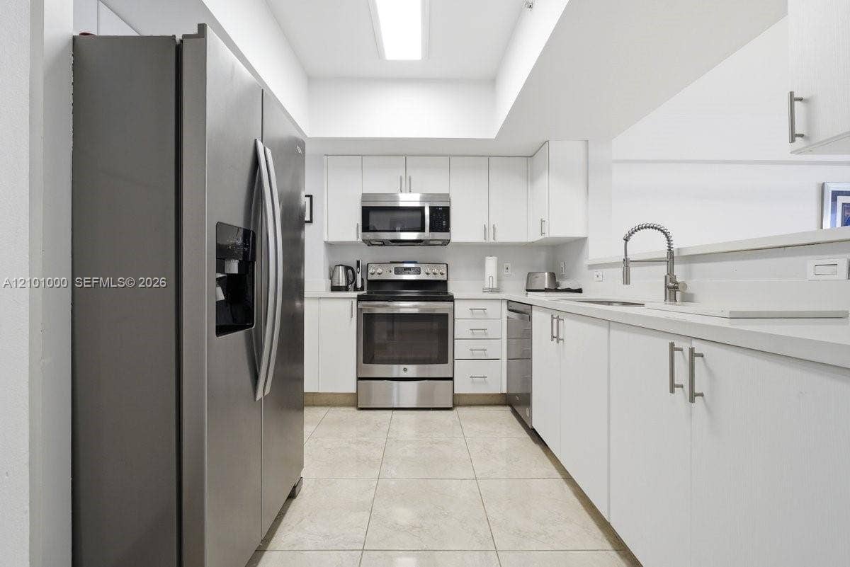 17375 Collins Avenue, #1506, Sunny Isles Beach, Sunny Isles Beach, FL 33160 Photo 13
