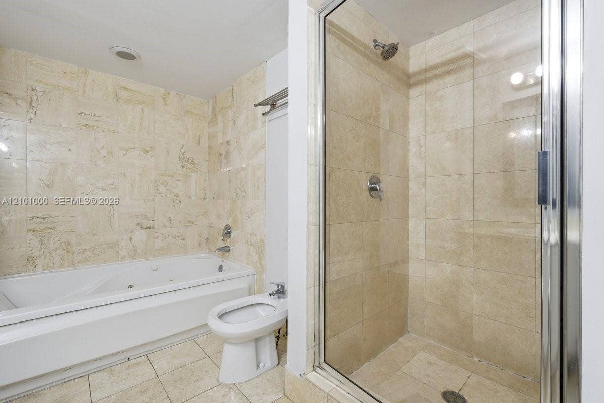 17375 Collins Avenue, #1506, Sunny Isles Beach, Sunny Isles Beach, FL 33160 Photo 22