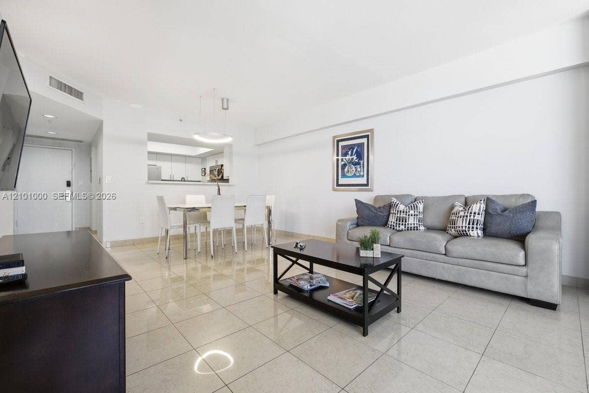 17375 Collins Avenue, #1506, Sunny Isles Beach, Sunny Isles Beach, FL 33160 Photo 18