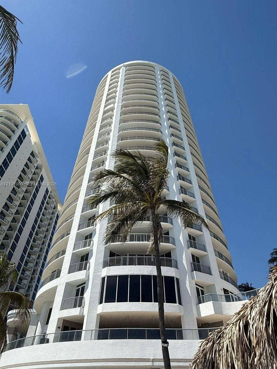 17375 Collins Avenue, #1506, Sunny Isles Beach, Sunny Isles Beach, FL 33160 Photo 6