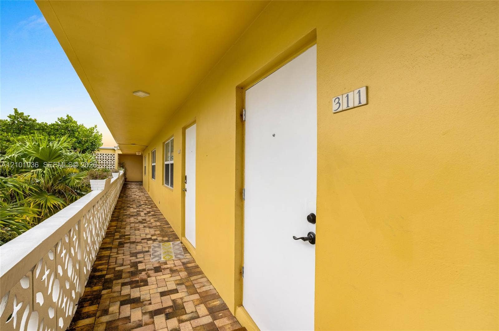 815 Middle River Drive, #311, Fort Lauderdale, FL 33304 Photo 25
