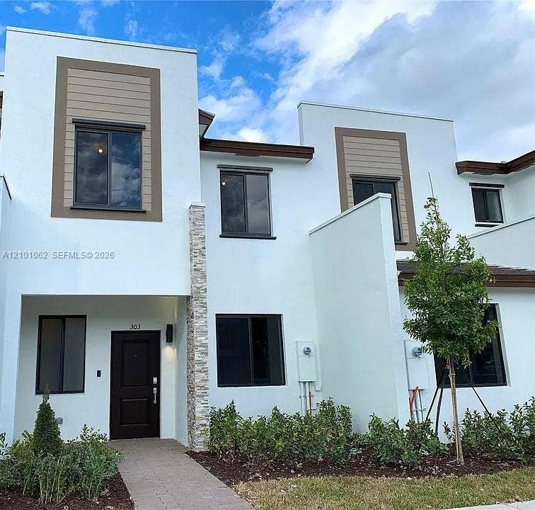 Property photo for 303 NE 208th Terrace, #303, Miami, FL