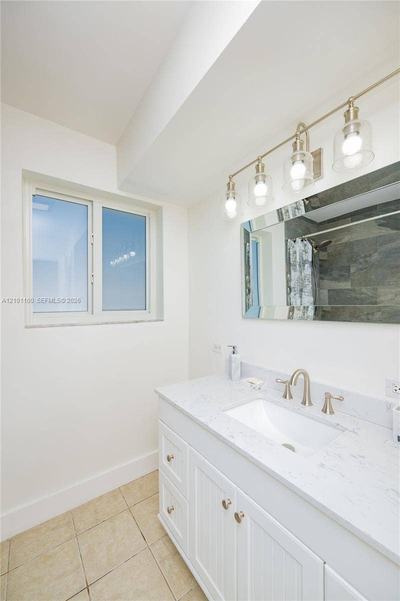 5316 Buchanan Street, #0, Hollywood, Hollywood, FL 33021 2nd Bathroom