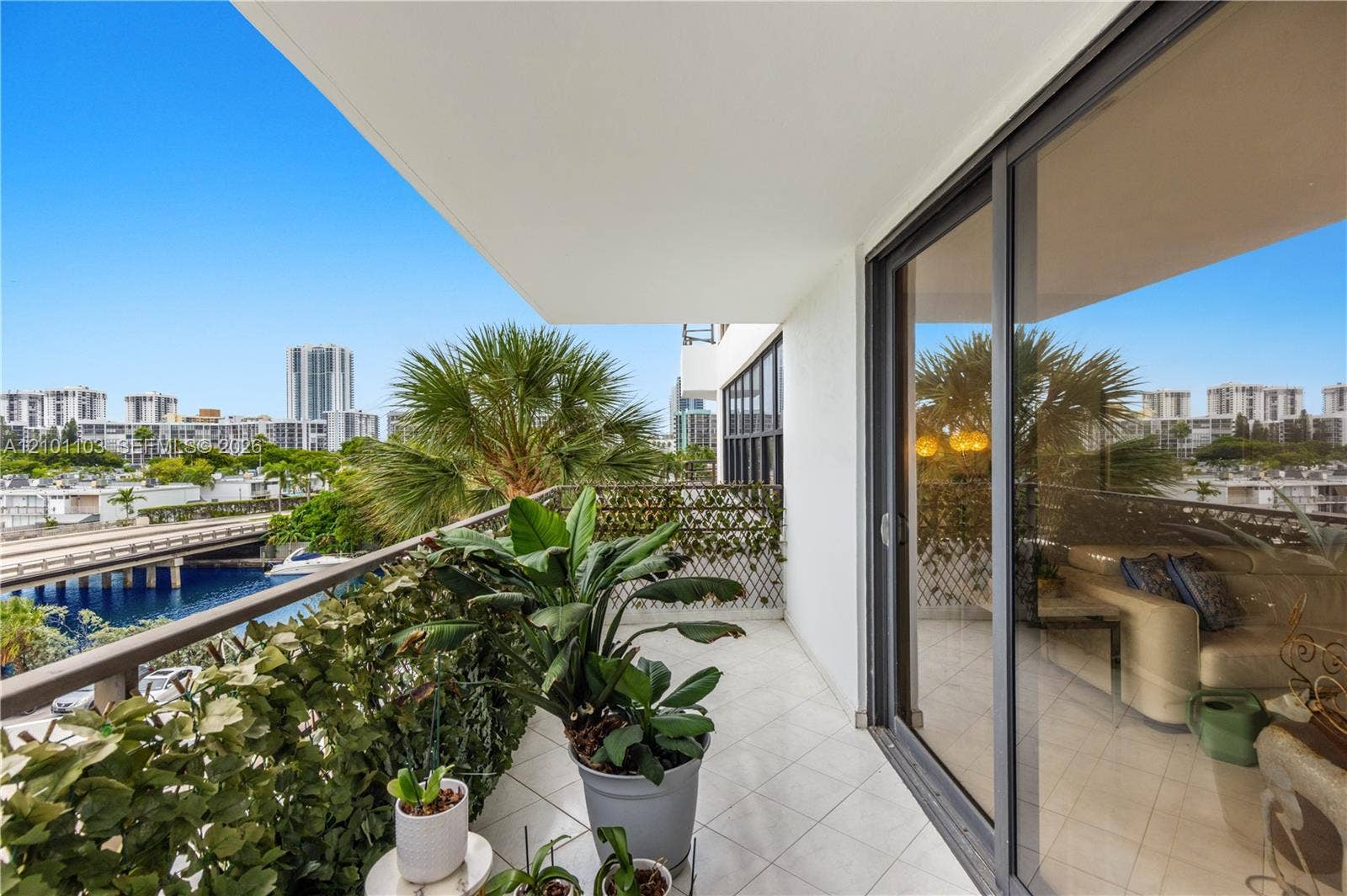 2500 Parkview Drive, #507, Hallandale Beach, FL 33009 Photo 4