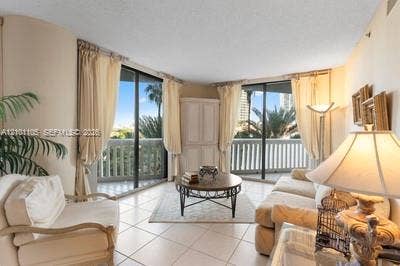 2000 Island Boulevard, #609, Aventura, FL 33160 Photo 8