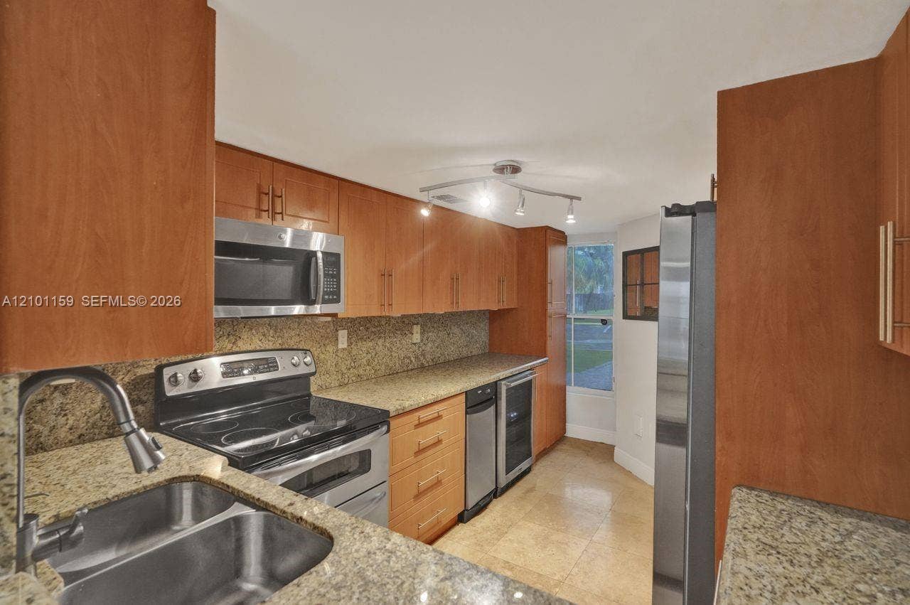 12346 NW 11th Lane, #1009, Miami, FL 33182 Photo 5