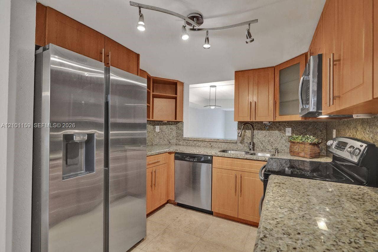 12346 NW 11th Lane, #1009, Miami, FL 33182 Photo 6