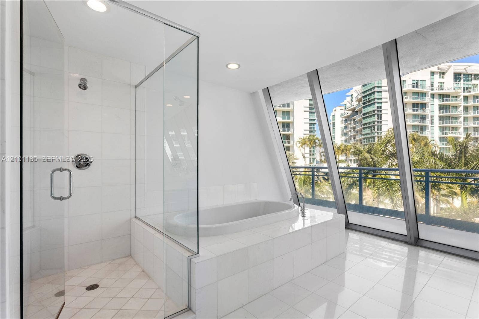 2950 NE 188th Street, #349, Aventura, FL 33180 Photo 15