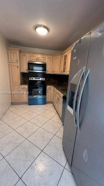 20301 W Country Club Drive, #826, Aventura, FL 33180 Photo 8