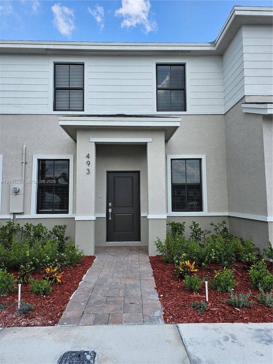 Property photo for 493 NE 15th Street, Florida City, FL