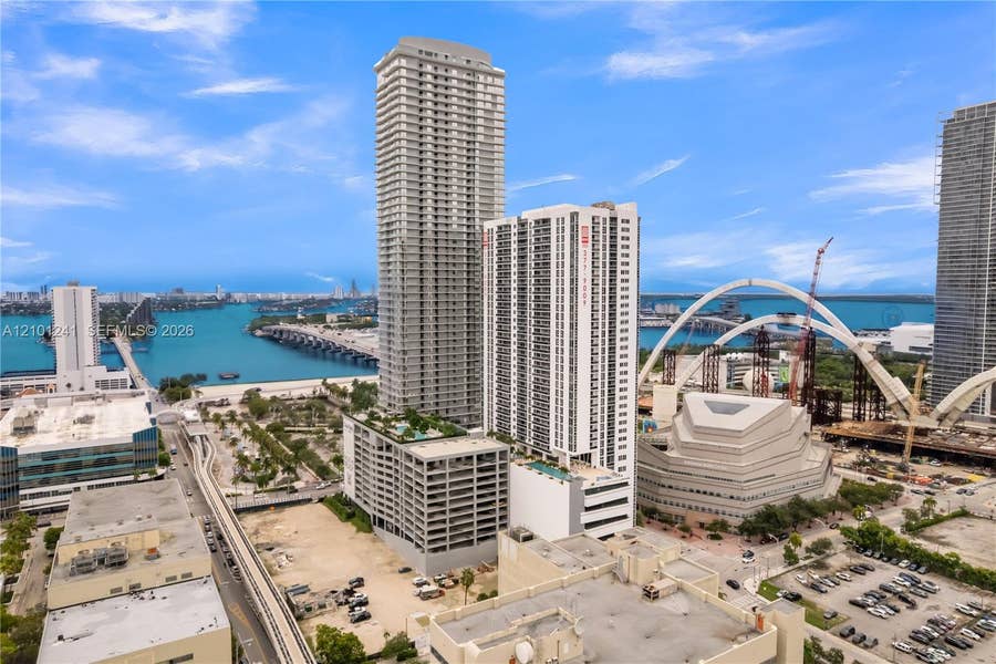 Property photo for 1400 Biscayne, #1901, Miami, FL