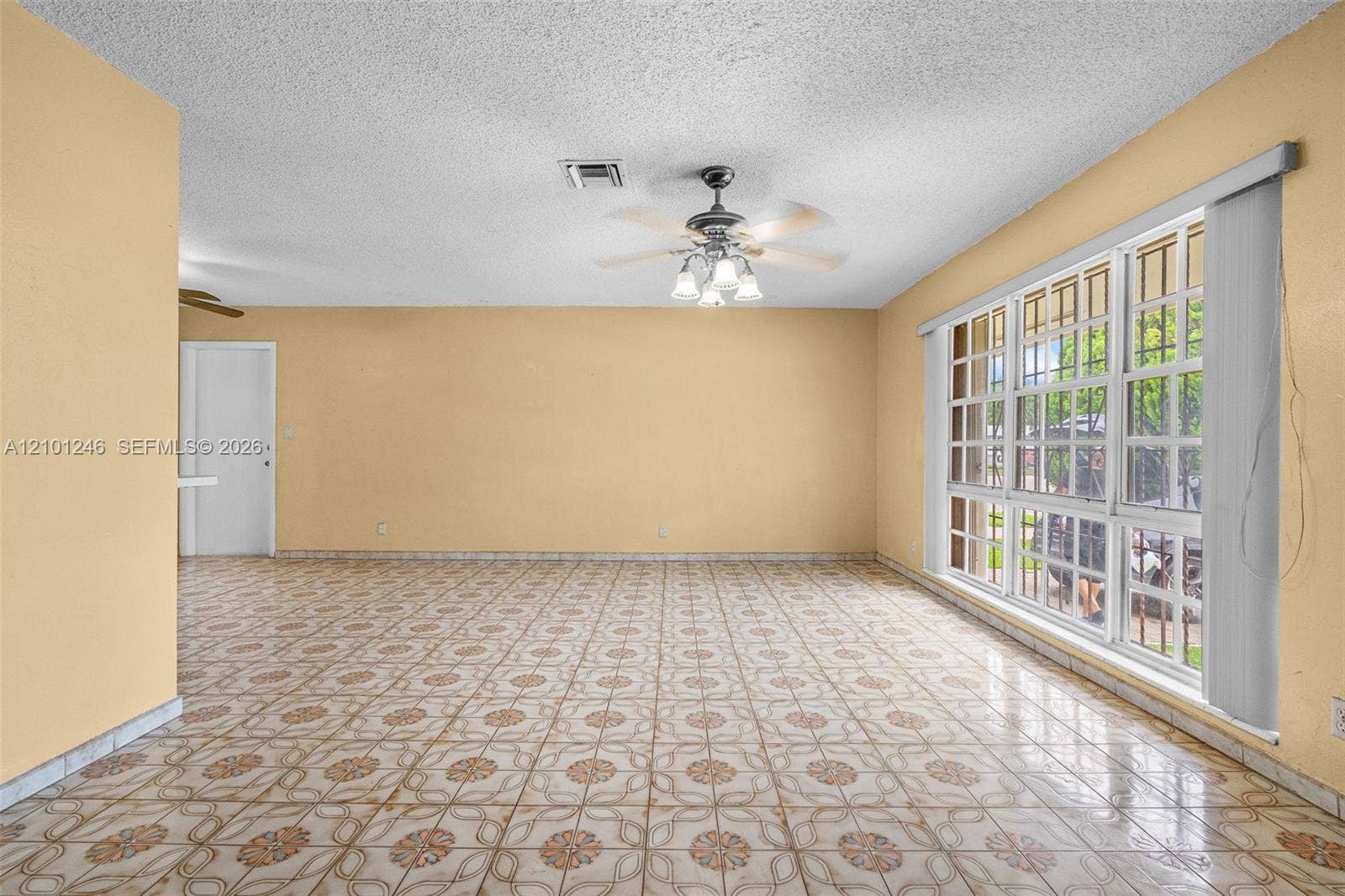 8810 SW 54th Terrace, Miami, FL 33165 Photo 4