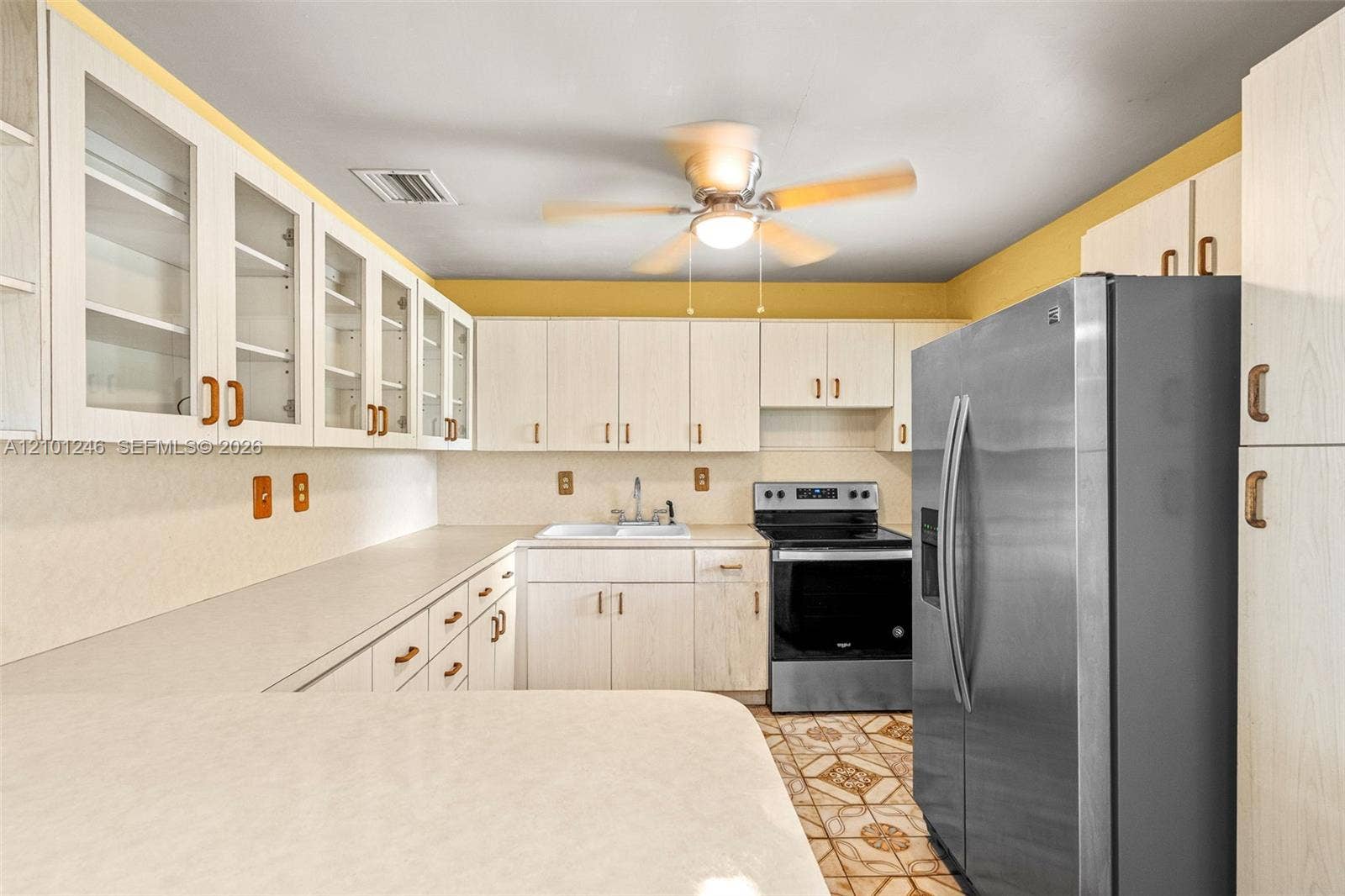 8810 SW 54th Terrace, Miami, FL 33165 Photo 11