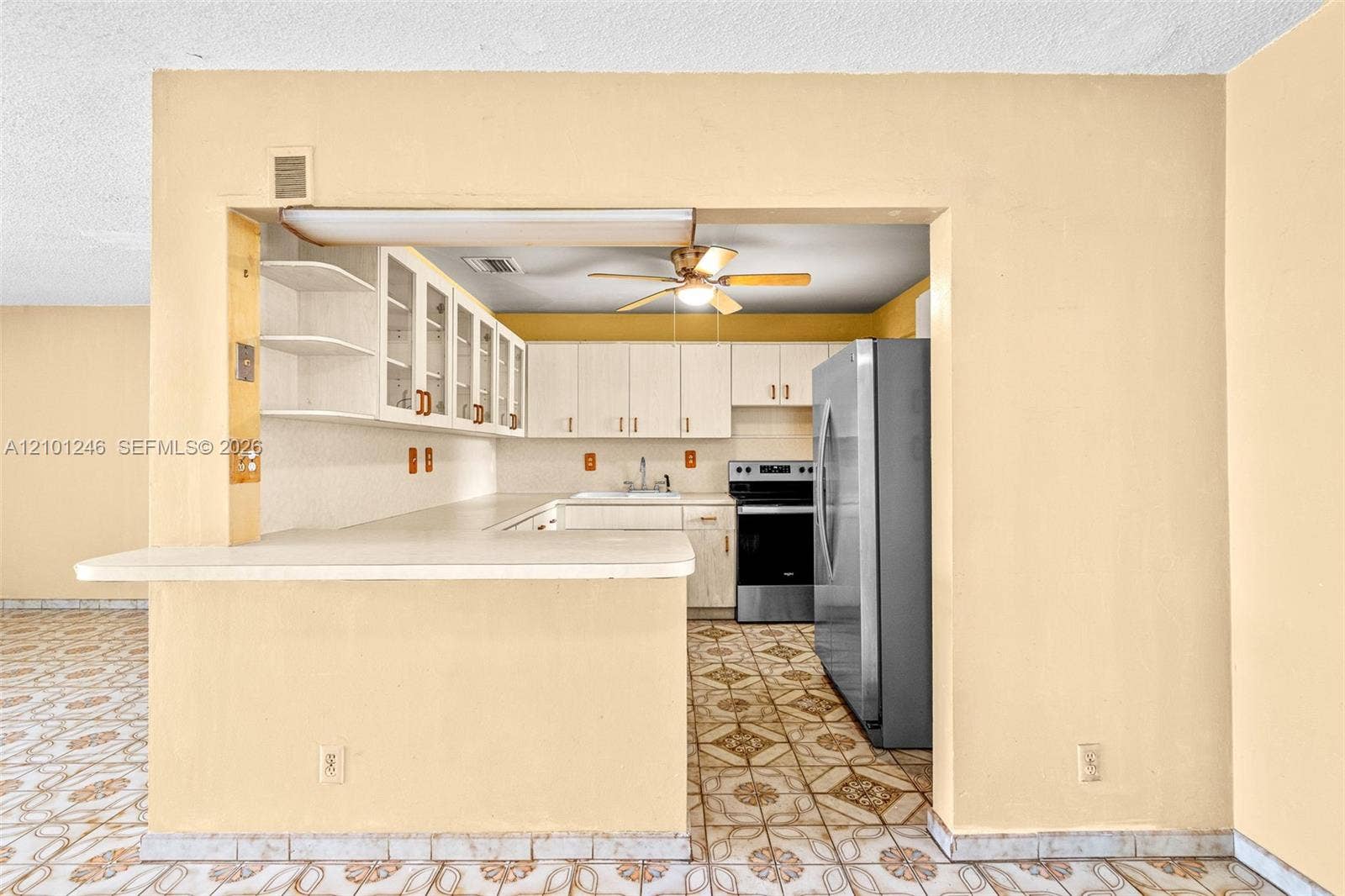8810 SW 54th Terrace, Miami, FL 33165 Photo 10