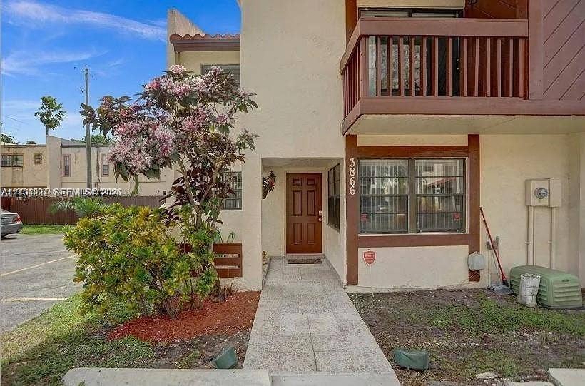 Property photo for 3866 SW 52nd Avenue, Hollywood, FL