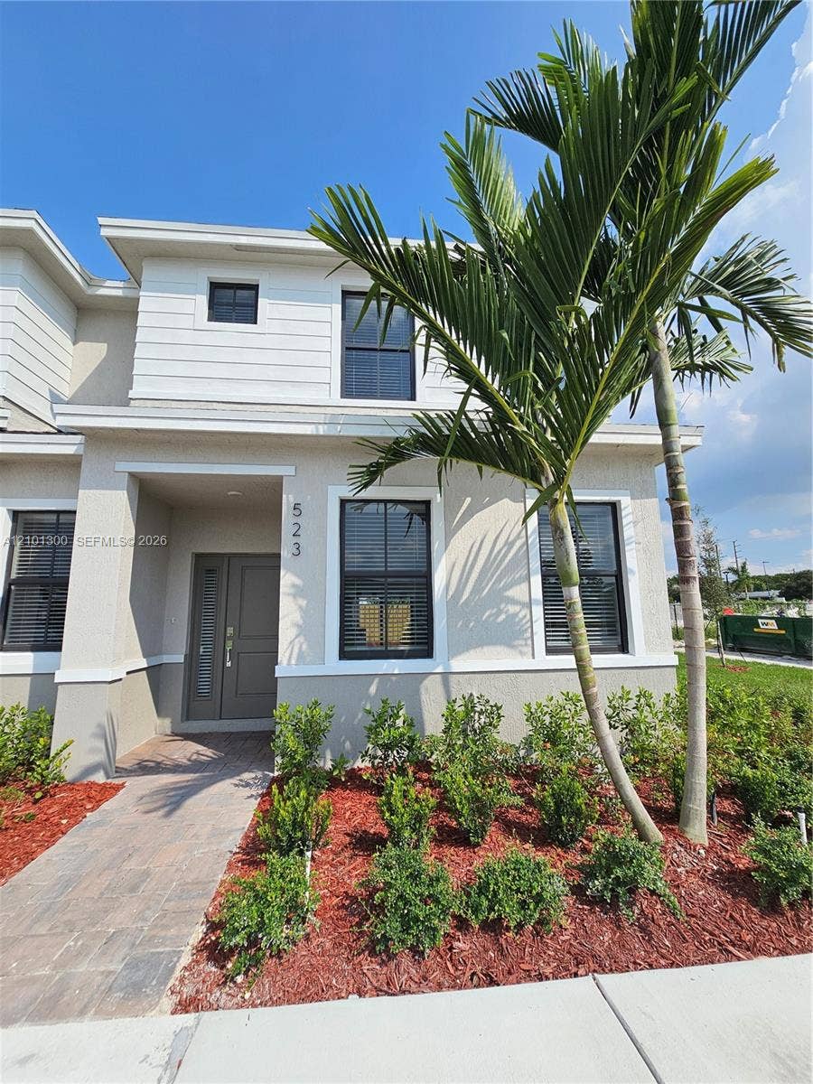 Property photo for 523 NE 15th Street, Florida City, FL