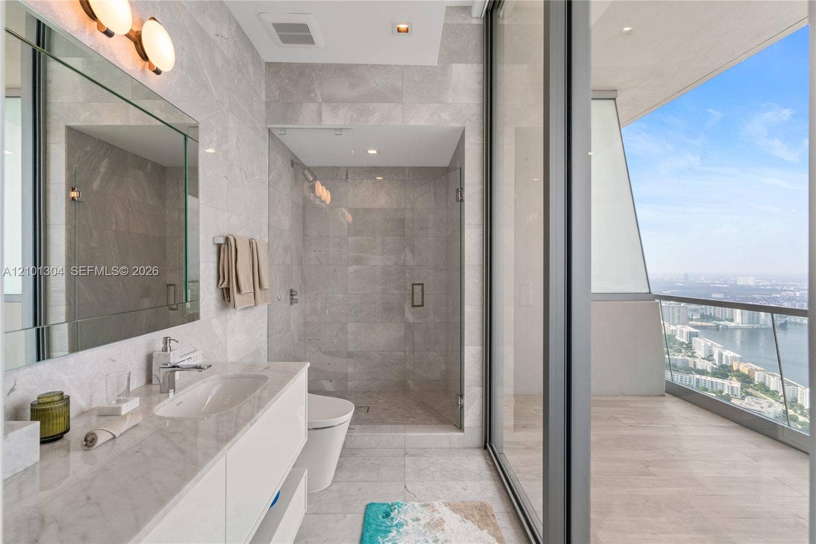 18501 Collins Avenue, #5101, Sunny Isles Beach, FL 33160 Photo 19