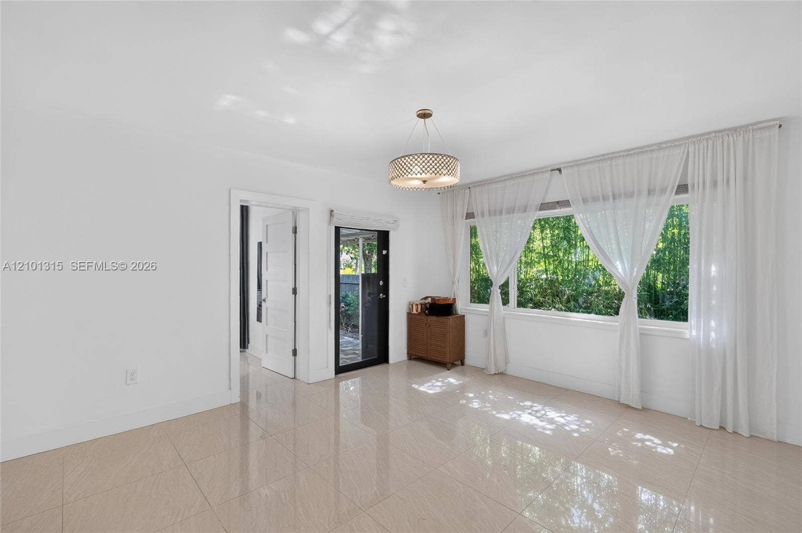 2543 SW 15th Street, Miami, FL 33145 Photo 15