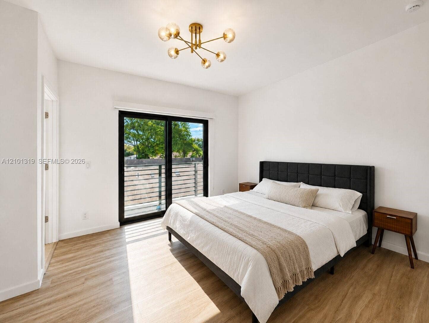 2511 Pierce Street, #7, Hollywood, Hollywood, FL 33020 AI Bedding