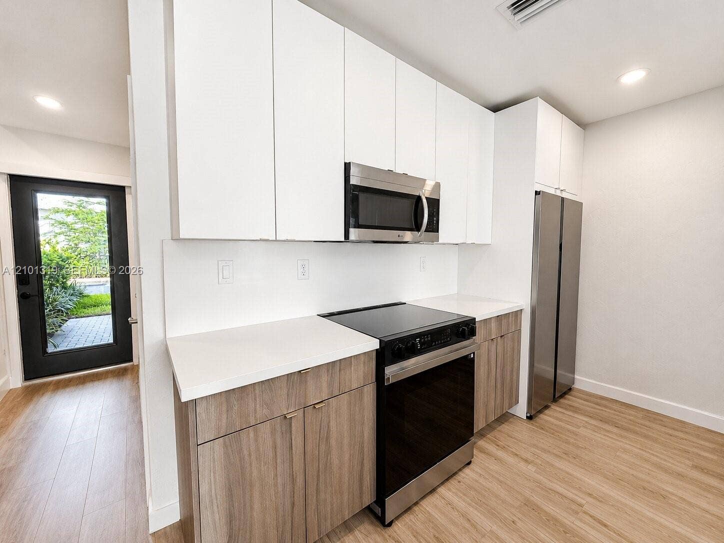 2511 Pierce Street, #7, Hollywood, Hollywood, FL 33020 Photo 8