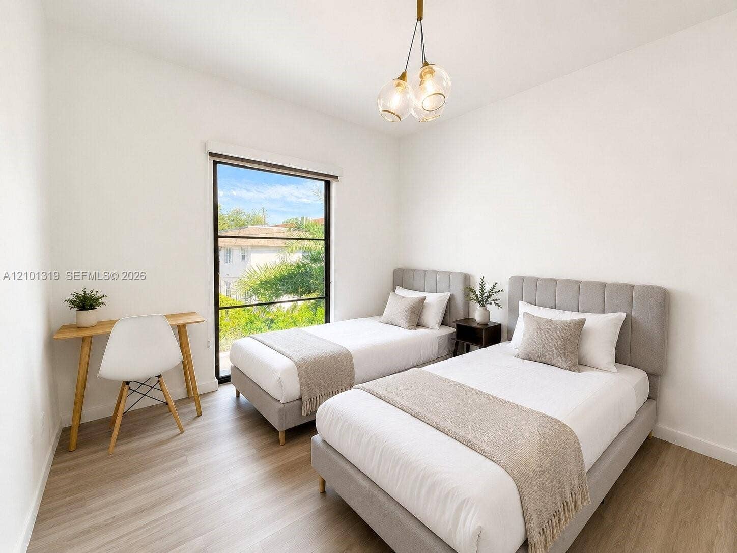 2511 Pierce Street, #7, Hollywood, Hollywood, FL 33020 AI Bedding