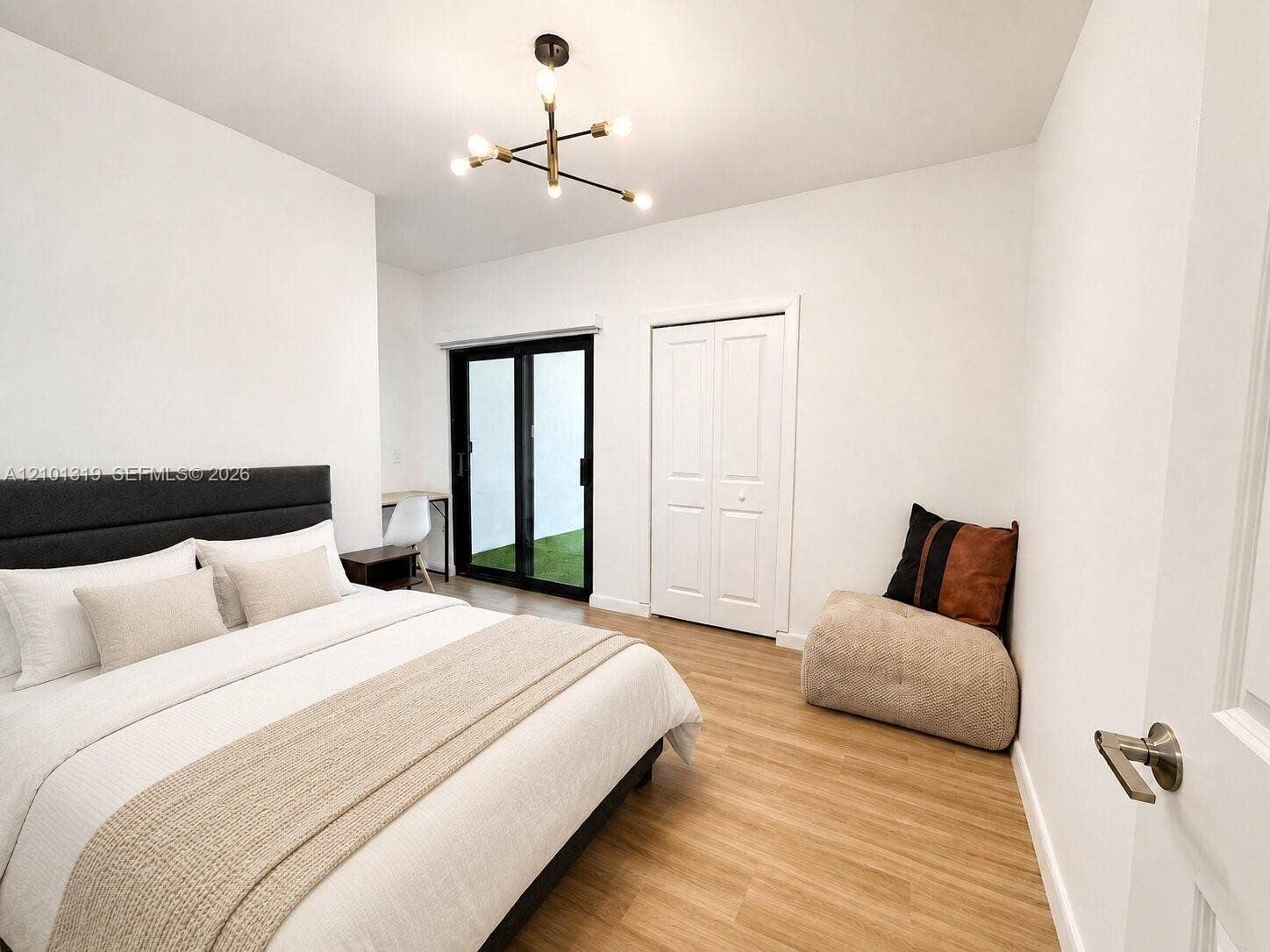 2511 Pierce Street, #7, Hollywood, Hollywood, FL 33020 AI Bedding