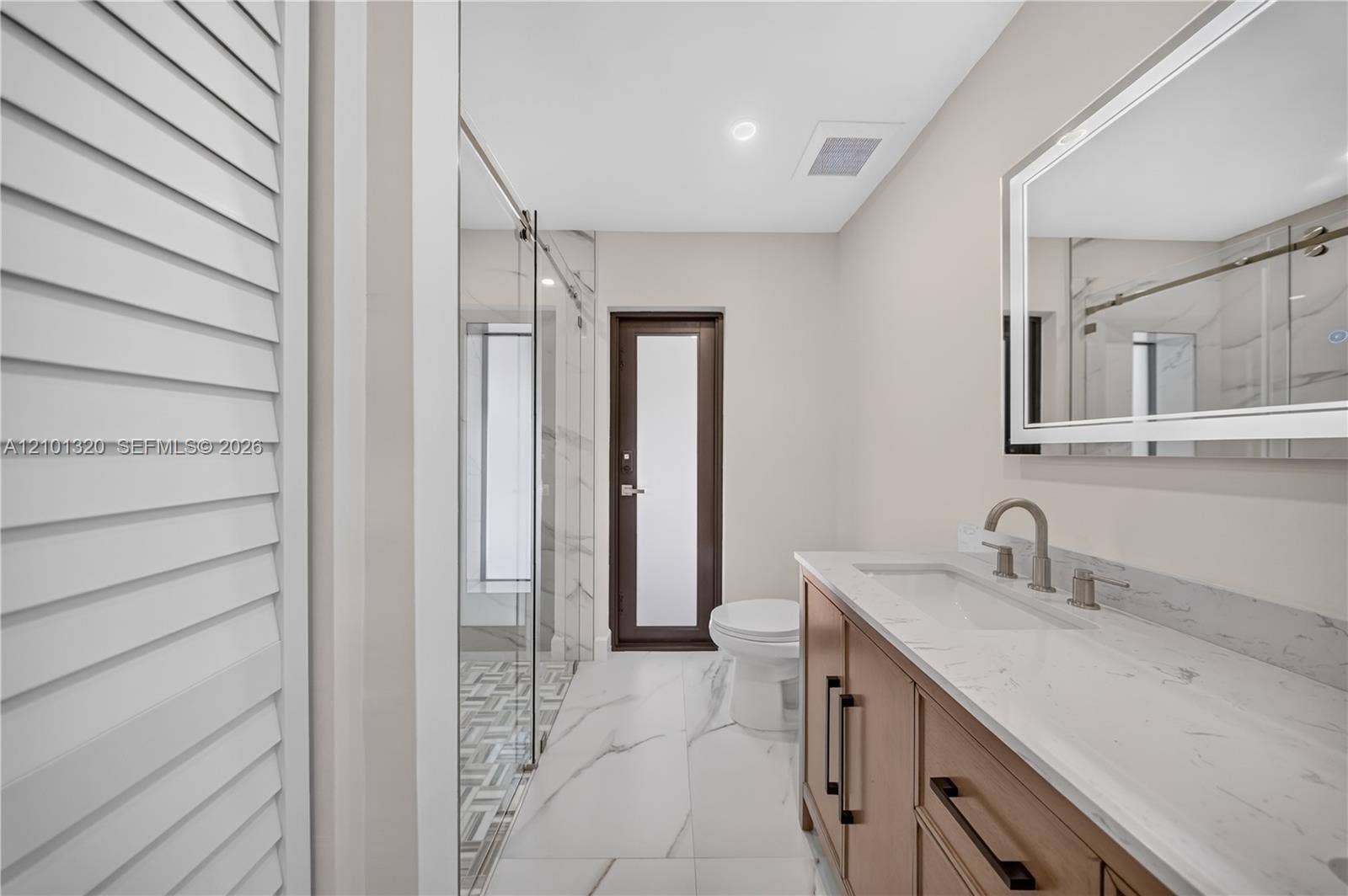 7020 Bamboo Street, Miami Lakes, FL 33014 Photo 9