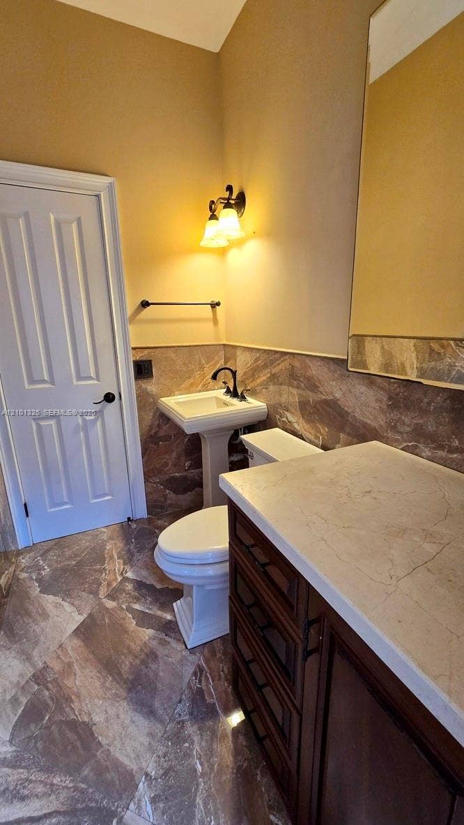 741 Tyler Street, Hollywood, FL 33019 Photo 42