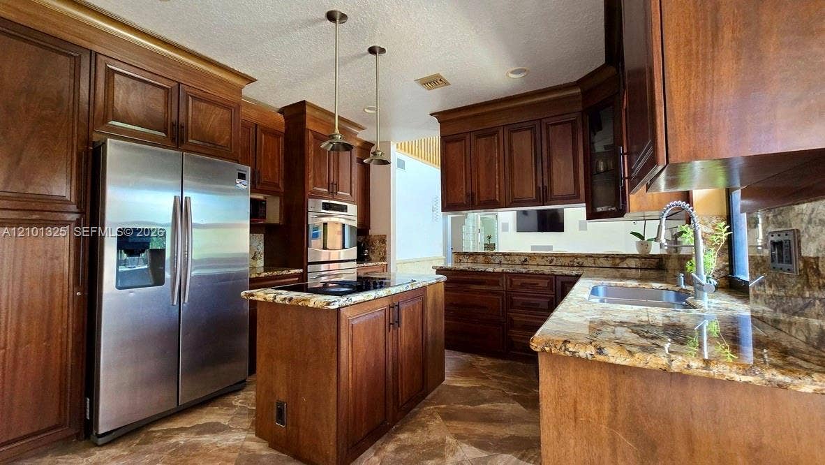 741 Tyler Street, Hollywood, FL 33019 Photo 11