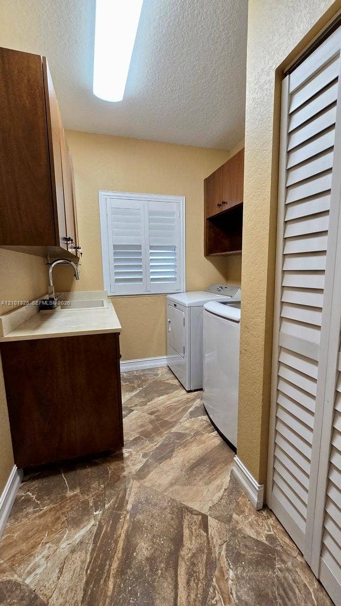 741 Tyler Street, Hollywood, FL 33019 Photo 41