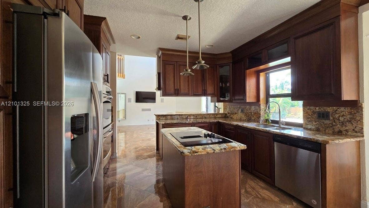 741 Tyler Street, Hollywood, FL 33019 Photo 12