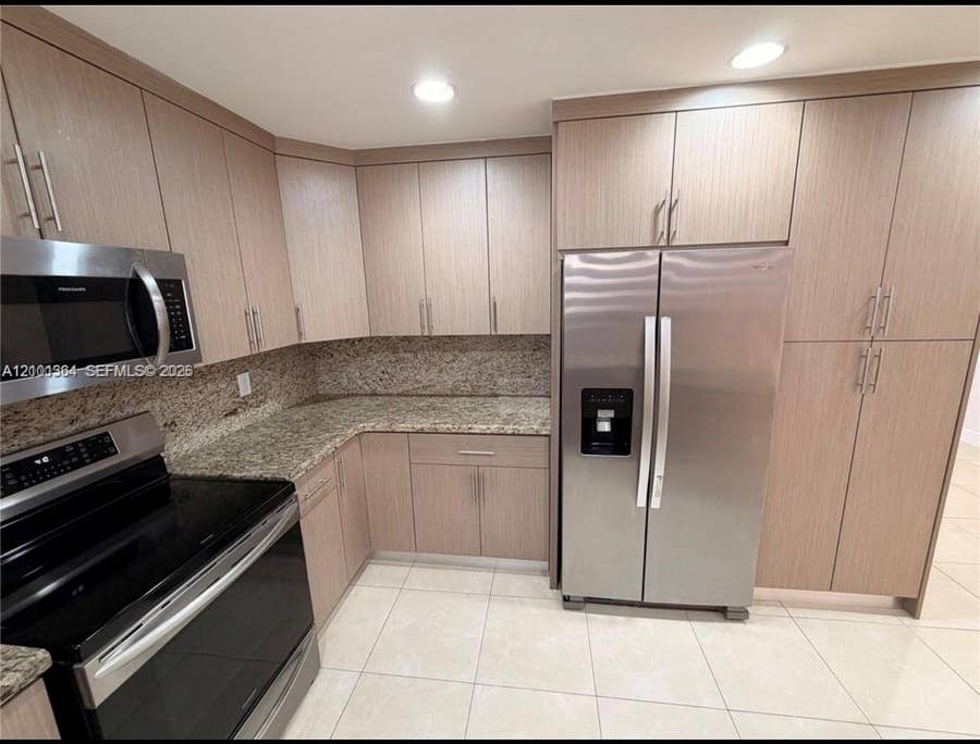 Property photo for 3011 N 74th Avenue, Hollywood, FL