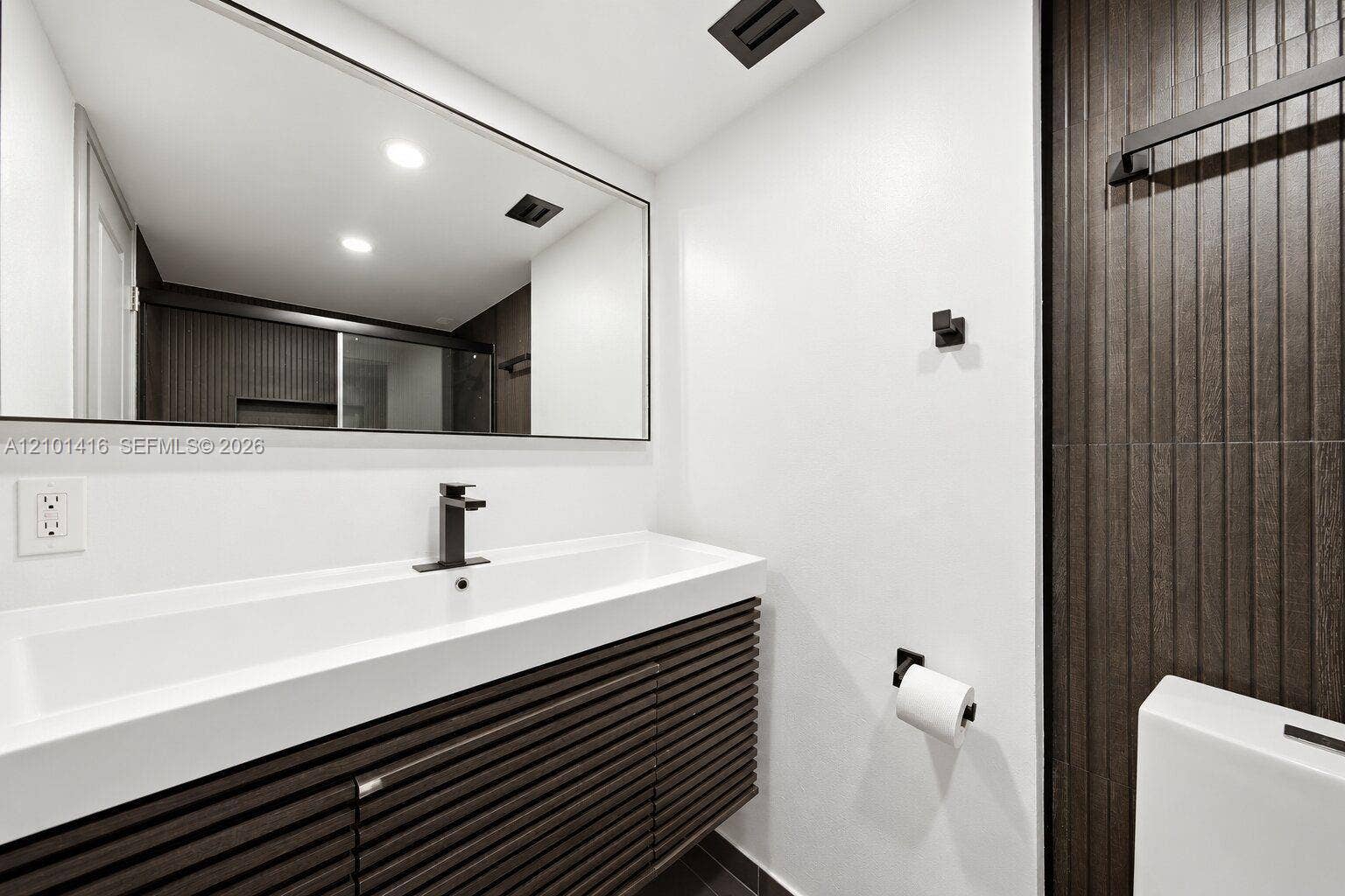 18011 Biscayne Boulevard, #505, Aventura, FL 33160 Photo 16
