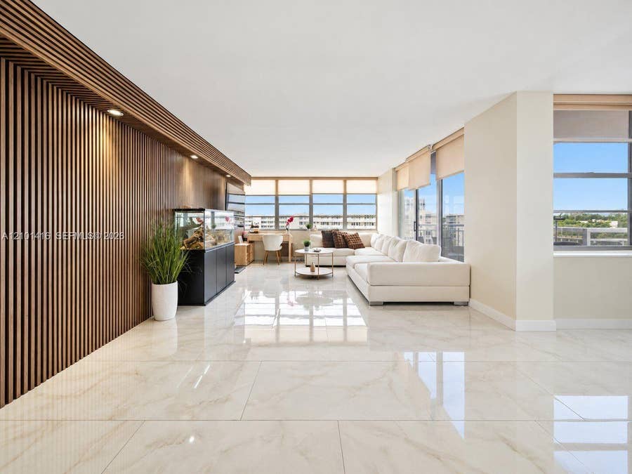Property photo for 18011 Biscayne Boulevard, #505, Aventura, FL
