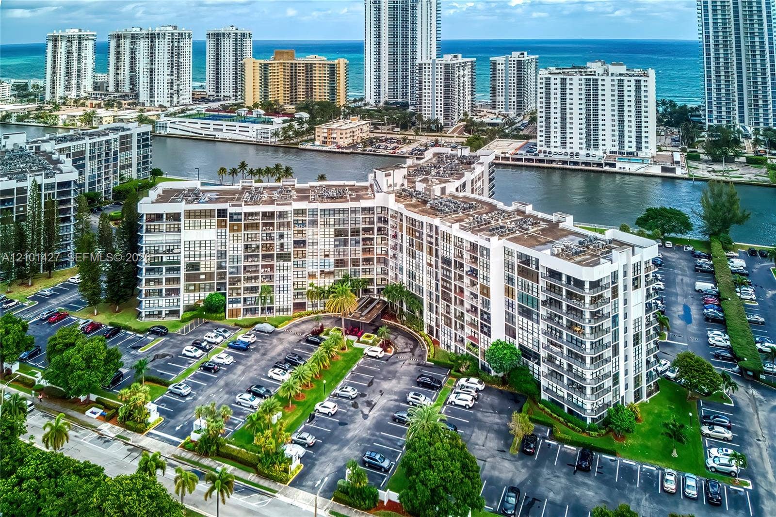 800 Parkview Drive, #901, Hallandale Beach, Hallandale Beach, FL 33009 Photo 65