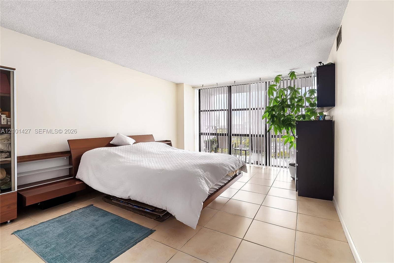 800 Parkview Drive, #901, Hallandale Beach, Hallandale Beach, FL 33009 Photo 22