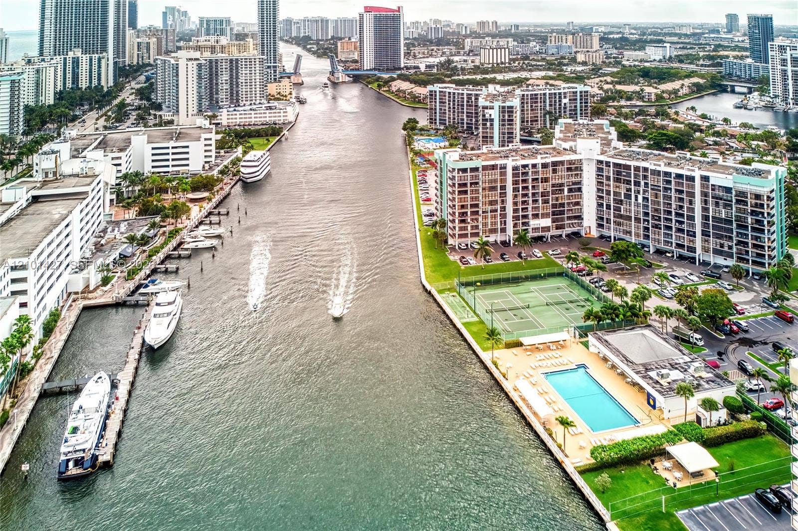 800 Parkview Drive, #901, Hallandale Beach, Hallandale Beach, FL 33009 Photo 61