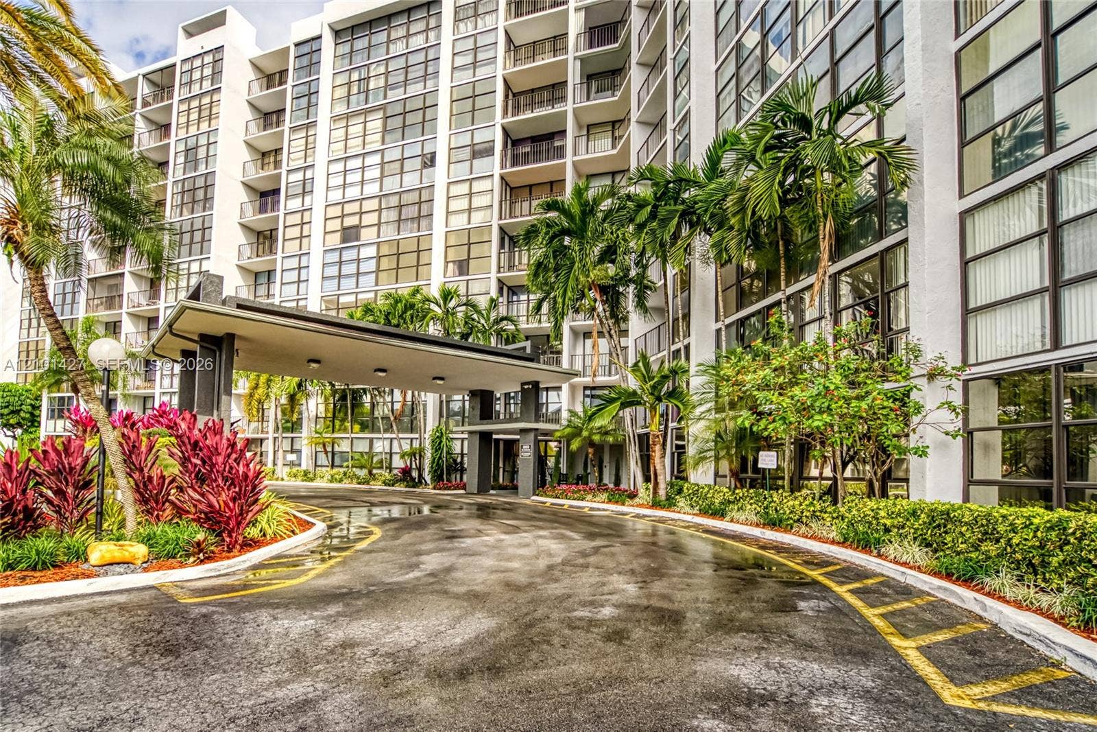 800 Parkview Drive, #901, Hallandale Beach, Hallandale Beach, FL 33009 Photo 56