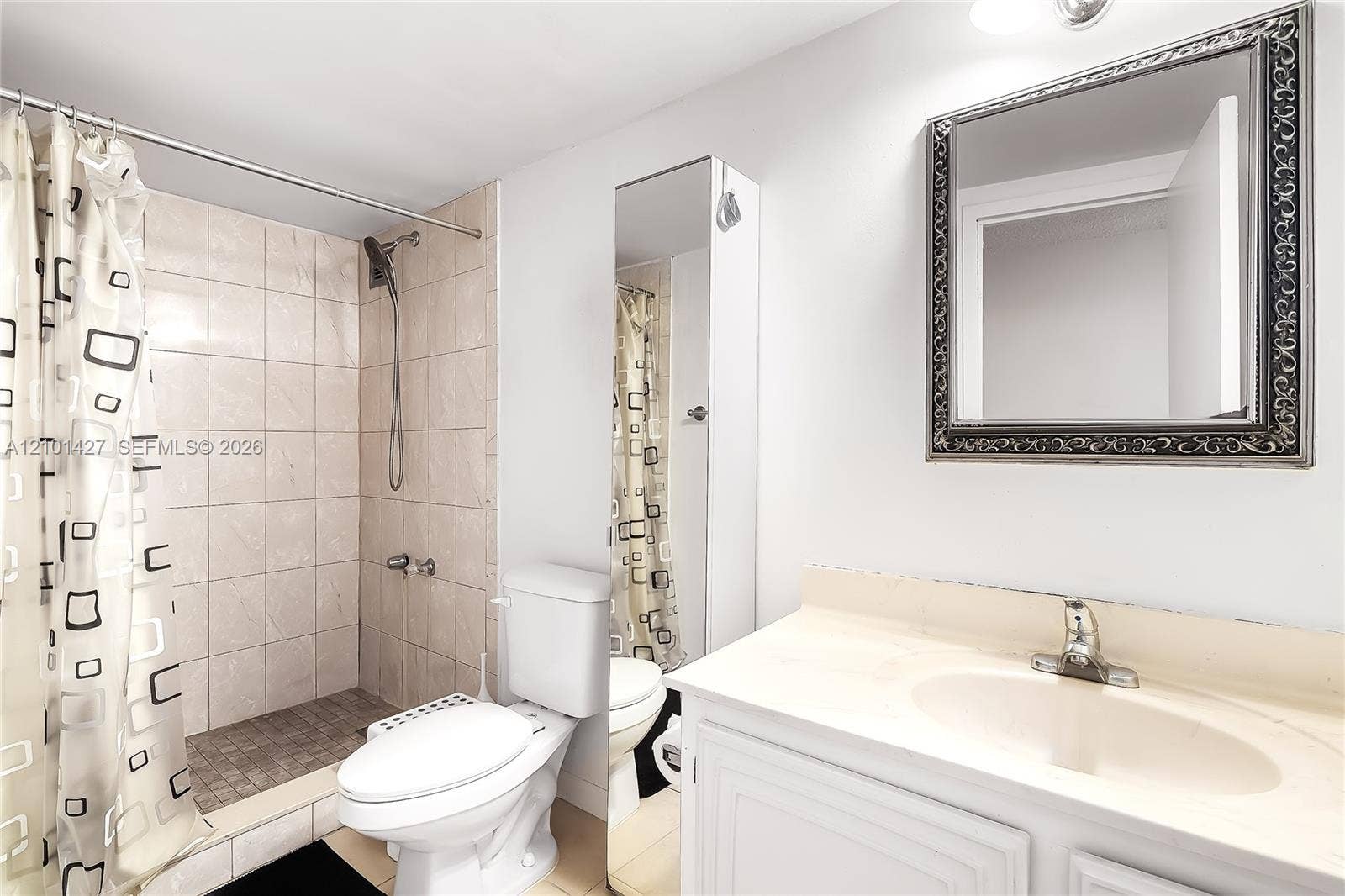 800 Parkview Drive, #901, Hallandale Beach, Hallandale Beach, FL 33009 Photo 27