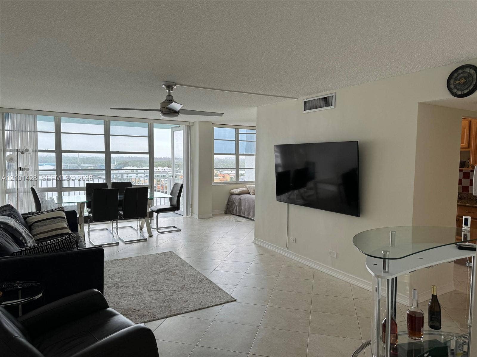 301 174th Street, #1105, Sunny Isles Beach, FL 33160 Photo 6