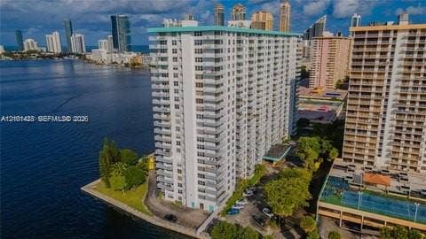 301 174th Street, #1105, Sunny Isles Beach, FL 33160 Photo 3