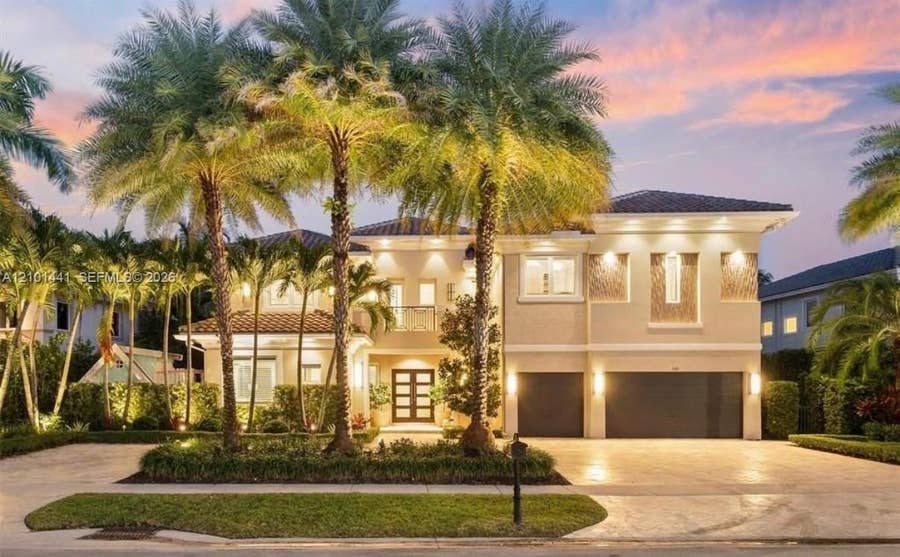 Property photo for 560 Coconut Palm Terrace, Plantation, FL